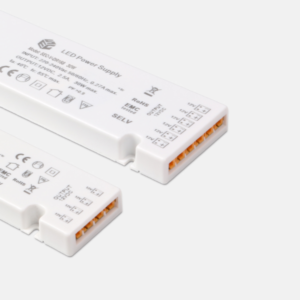 IP20 slim constant voltage driver with built-in distribution